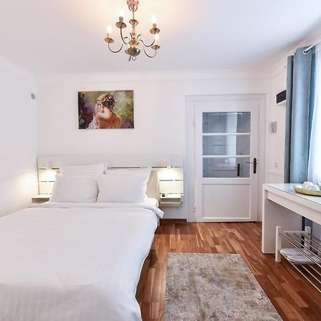 Five Rooms Brasov Luaran gambar